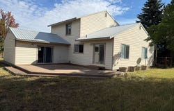 709 N RUSSELL St, Joseph, OR 97846