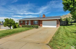 539 E 250 N, Centerville, UT 84014