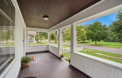 1060 Griffith Road, Lake Forest, IL 60045