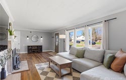 3915 Knollwood Drive, Beavercreek, OH 45432