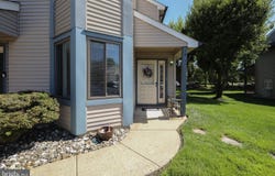 801 CHESTERWOOD CT, MARLTON, NJ 08053