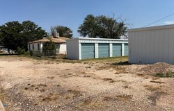 320 SYCAMORE St N, Clovis, NM 88101
