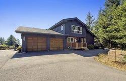 17450 Mountain Dr, Brookings, OR 97415