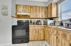 3617 FRONTAGE ROAD N, LAKELAND, FL 33810