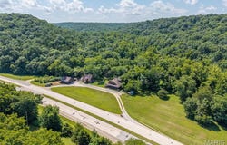 11126 Highway Z, Devils Elbow, MO 65457
