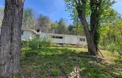 20084 Alberta St, Oneida, TN 37841