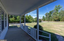906 WASHINGTON AVE, LA PLATA, MD 20646