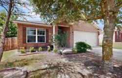 108 Judge King Dr, Jarrell, TX 76537