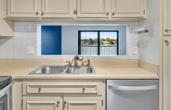 5510 Lakeside Drive, Margate, FL 33063