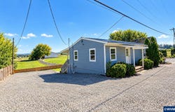 8196 65th Av NE, Salem, OR 97305