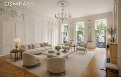 11 Gramercy Park S, New York, NY 10003