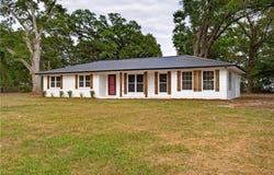 569 Revis Blocker Road NE, Ludowici, GA 30427