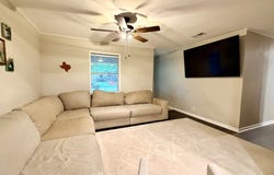 112 Highland St, Hemphill, TX 75948