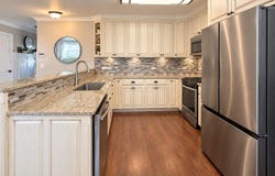 905 MILLS Avenue, Dumas, TX 79029-5315