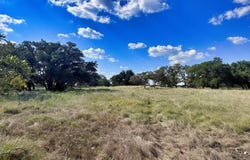 Legacy Oaks Dr lot: 22, Harper, TX 78631