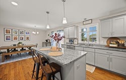 738 Hicks St, Fall River, MA 02724