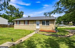 940 HAMMONDS Lane, BROOKLYN, MD 21225