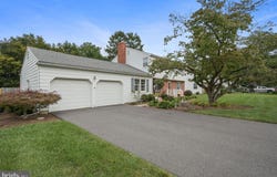 93 S FAIRFIELD Drive, DOVER, DE 19901
