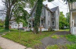 806 E 2Nd St, Plainfield City, NJ 07062-1004