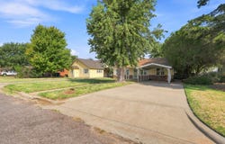 1008 Locust, Alva, OK 73717