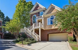 1025 Fairway Estates NE, Atlanta, GA 30319