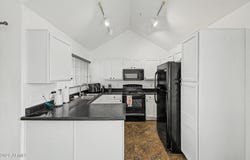 1633 E LAKESIDE Drive, Gilbert, AZ 85234