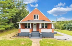 1578 Jordantown Rd, Thaxton, VA 24174