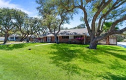 1905 SHORES LN, ROCKPORT, TX 78382