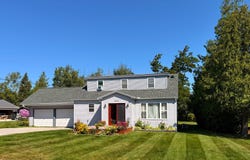 171 W Spruce St, St. Ignace, MI 49781