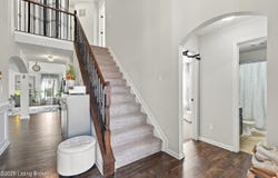 1079 Autumn Crest Ln, Louisville, KY 40245