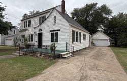 115 N 6th, Medford, OK 73759