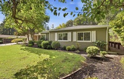 57 Lombardy Ln, Orinda, CA 94563