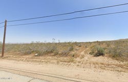 Avenue V14, Pearblossom, CA 93553