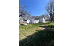 521 9th Avenue, Madison, MN 56256