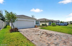 365 River Front Way, Edgewater, FL 32141
