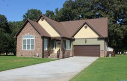 105 Timberline Drive, Arab, AL 35016