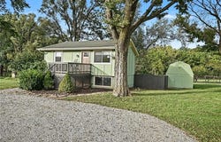 6310 NW Waukomis Drive, Kansas City, MO 64151