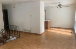 700 Hiland Ave, Coraopolis, PA 15108