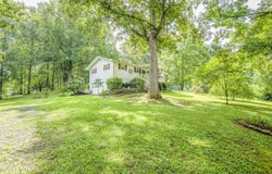 248 Mountain Ave, Townsend, TN 37882