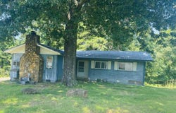 1209 12th Street, Mena, AR 71953