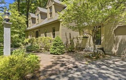 10 Pine Court, Newfields, NH 03856