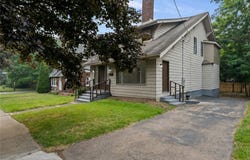 1376 Goodyear Boulevard, Akron, OH 44305