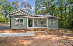 1635 Rollingwood Drive, Kannapolis, NC 28081