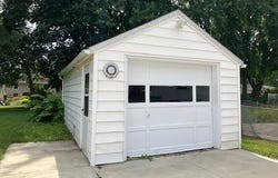614 9th Avenue SE, Waseca, MN 56093