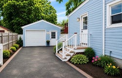 72 George Street, Babylon, NY 11702