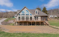 4204 Clarks Ferry Rd, Draper, VA 24324