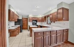 1952 Audubon Drive, Waterloo, IA 50701
