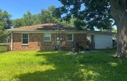 165 E Poplar, Piggott, AR 72454