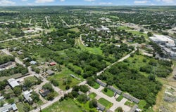 417 Houston St E, Kenedy, TX 78119