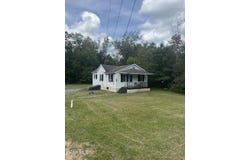 14340 S Eagle Valley Road, Tyrone, PA 16686